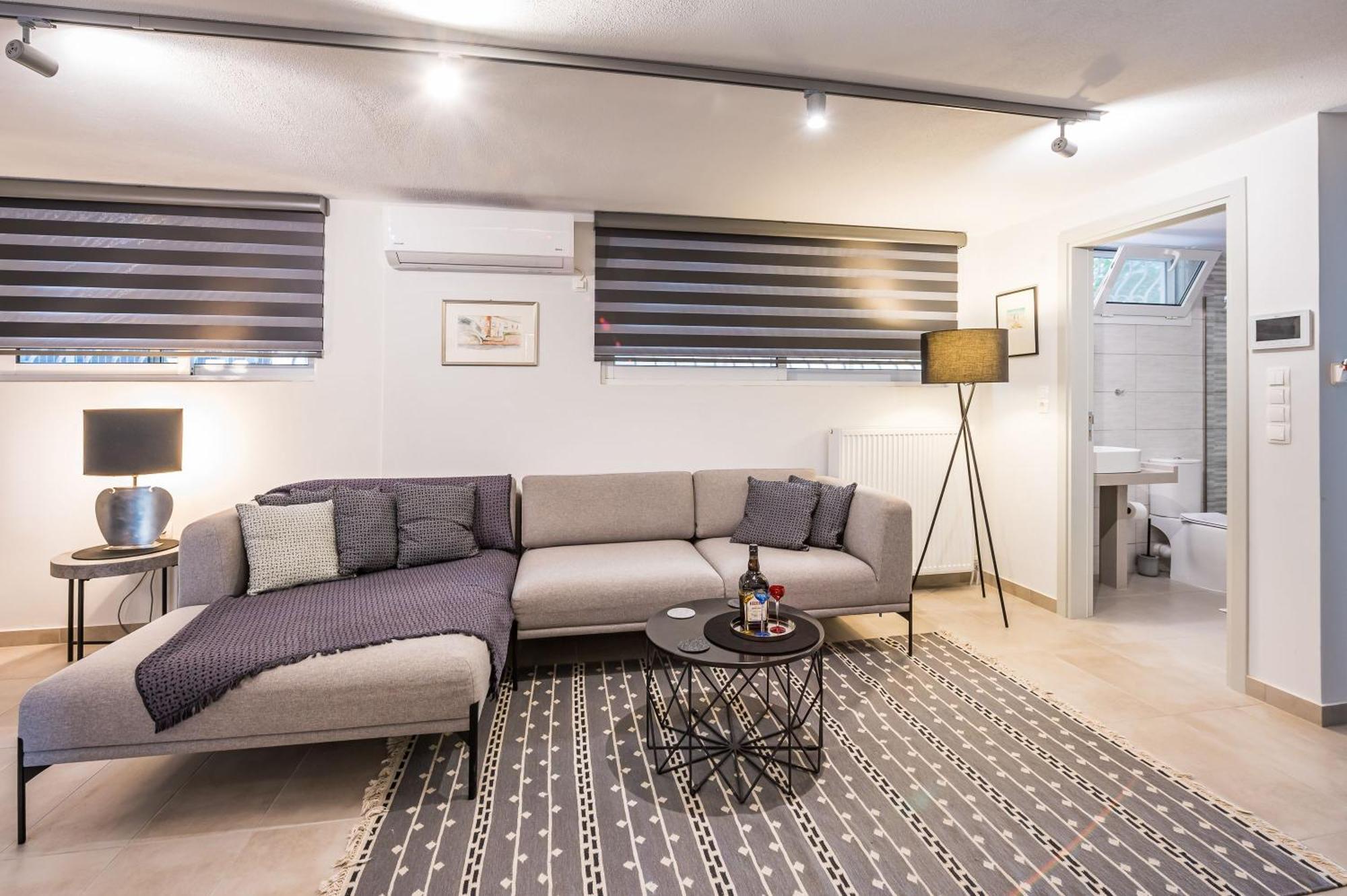 Glyfada'S Cosy Apartments Atenas Exterior foto